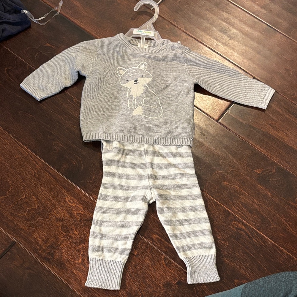 Gray Fox Kids outfit